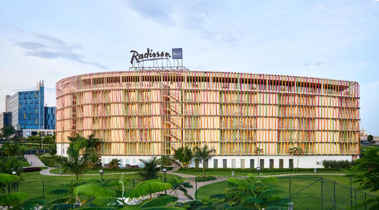 Radisson Blu Hotel & Convention Centre Κιγκάλι Εξωτερικό φωτογραφία Radisson Hotel, Hyderabad