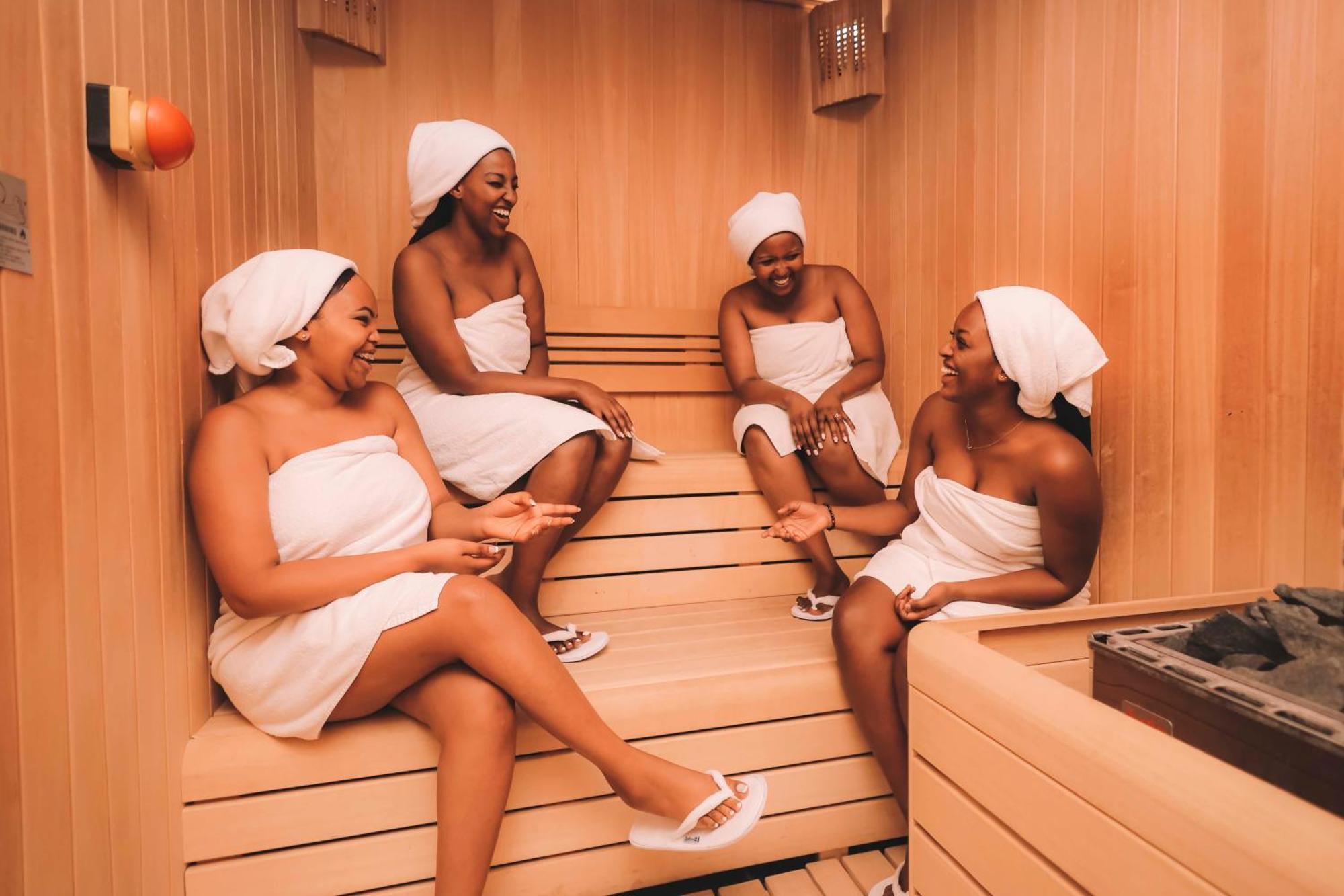 Radisson Blu Hotel & Convention Centre Κιγκάλι Εξωτερικό φωτογραφία Sauna